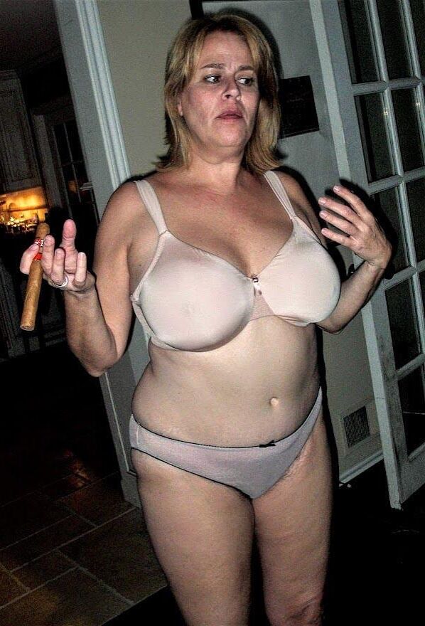 Friend Steve's unaware wife Kerri Pt 