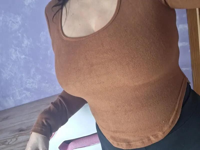 sexy vollbusige reife Schlampe