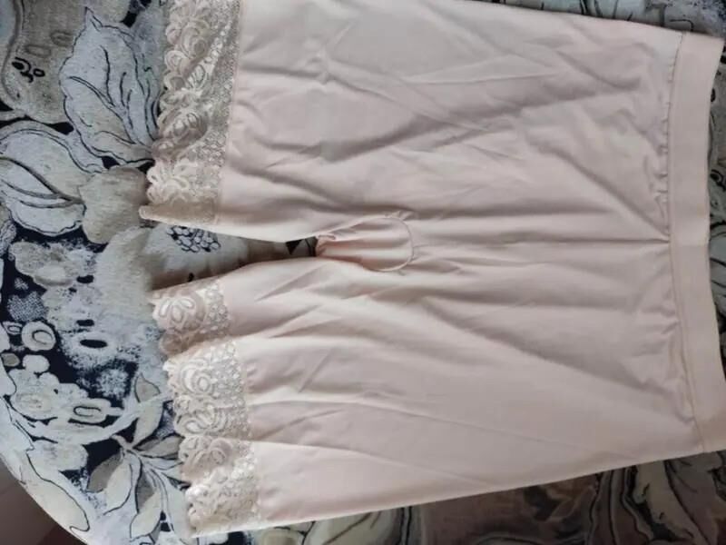 sexy vollbusige MILF -Schlampe