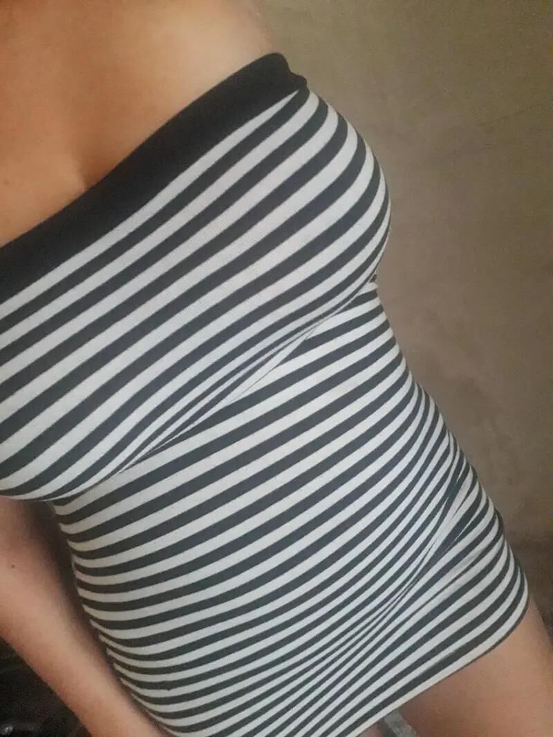 sexy vollbusige reife Schlampe