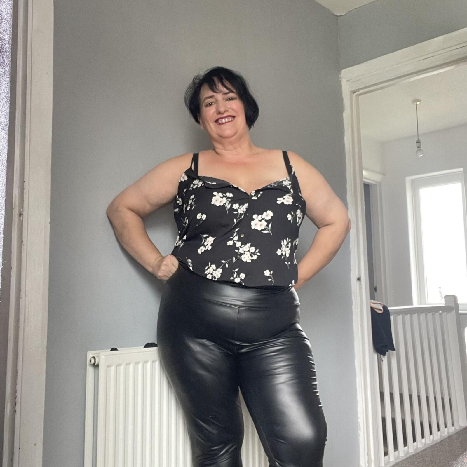 Sexy BBW reife Schlampe Joanne