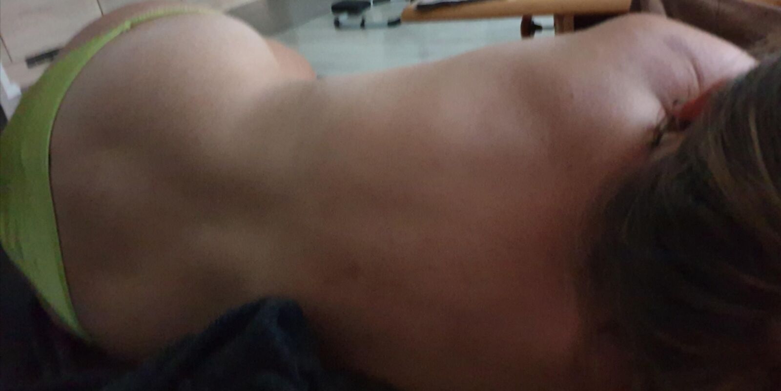 GEILE FICKFOTZE ANJA ZUM Abwixxen