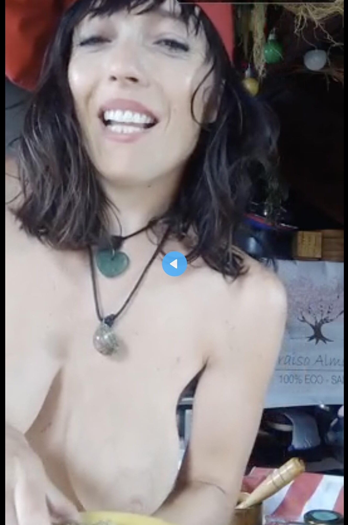 Talita Chef schüttelt ihre Funbags