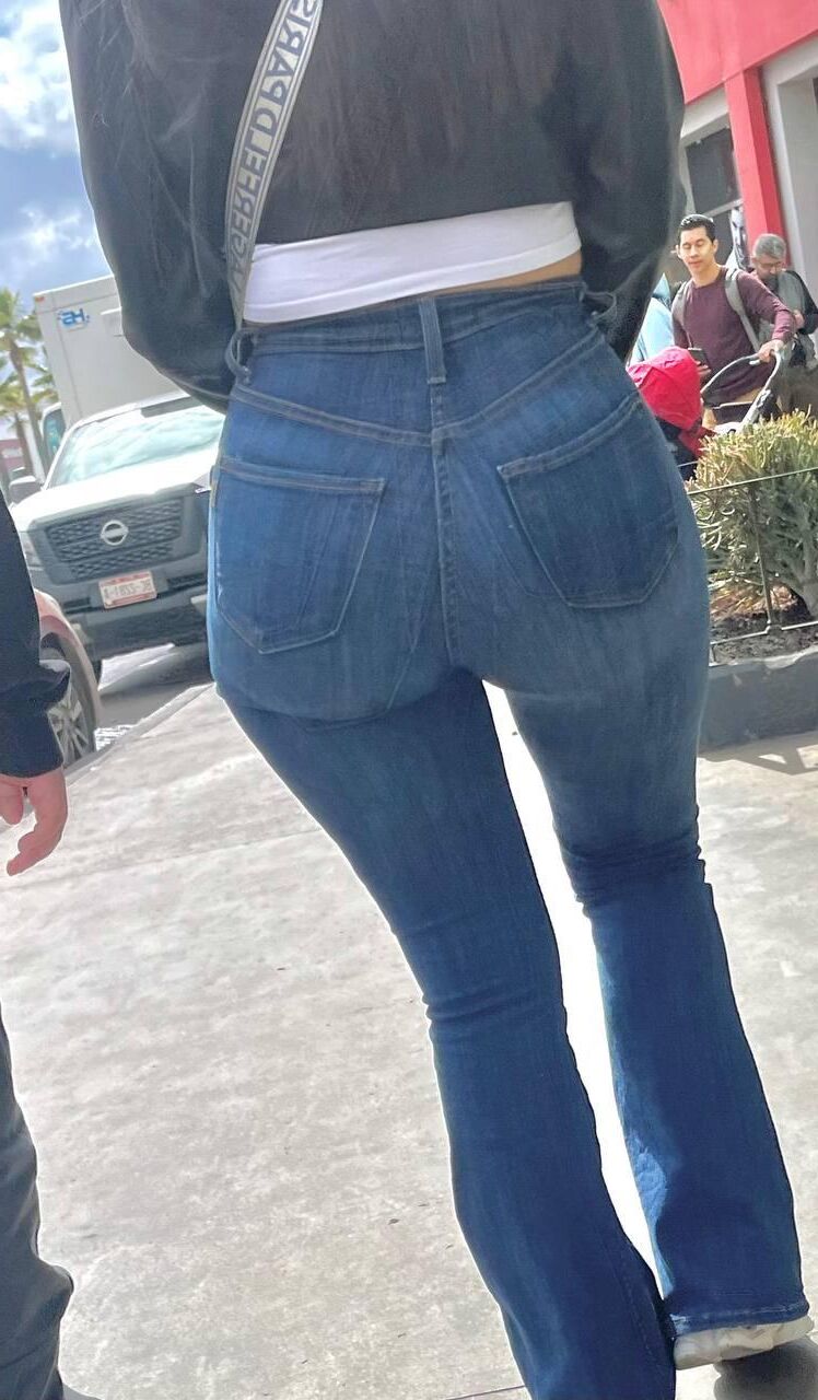 Voyeur