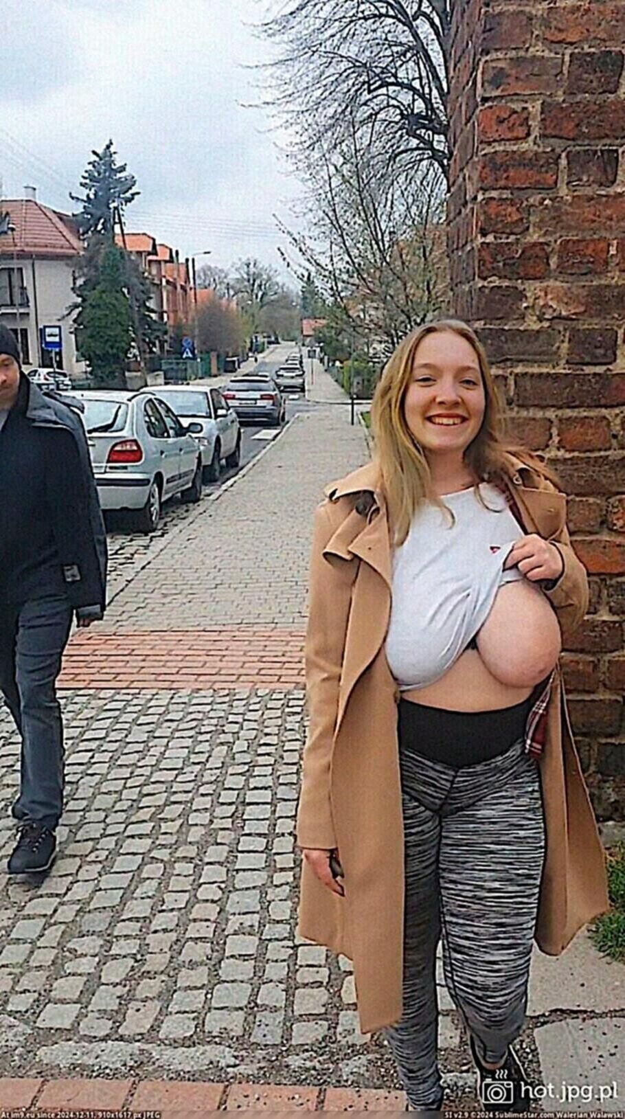 Sie wird gefickt und wird von einem Opa in freier Wildbahn schwanger