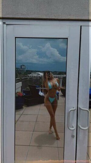 Tpa le paroxym asile madeline hope hadelinemope nue