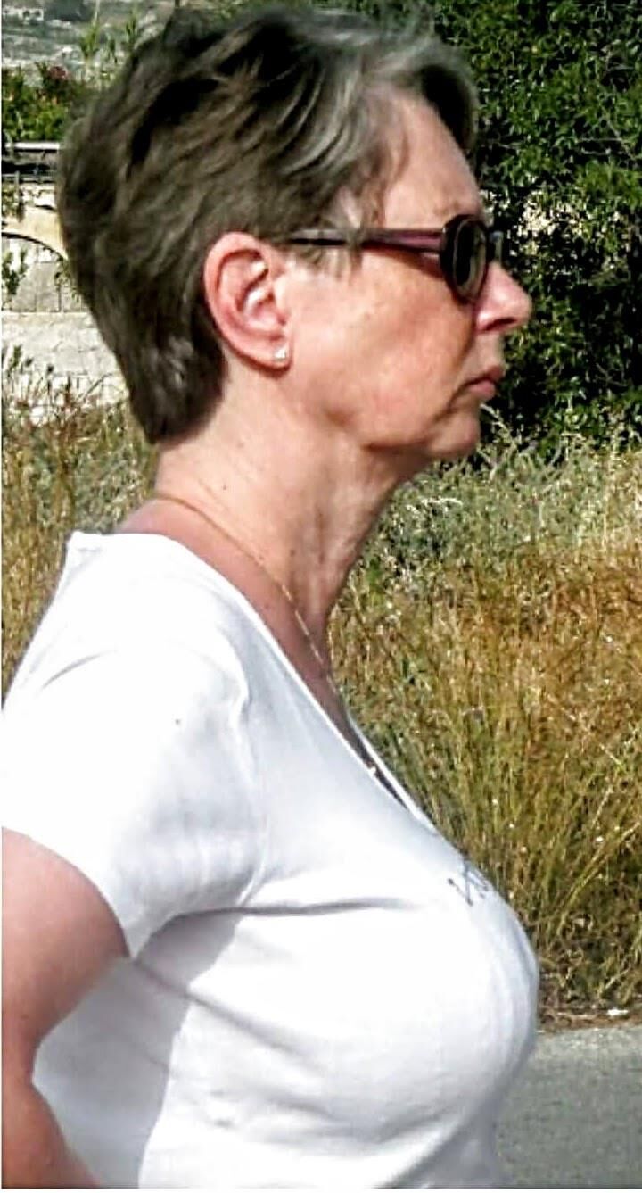 CHRISSE MUTURA ESPOSA