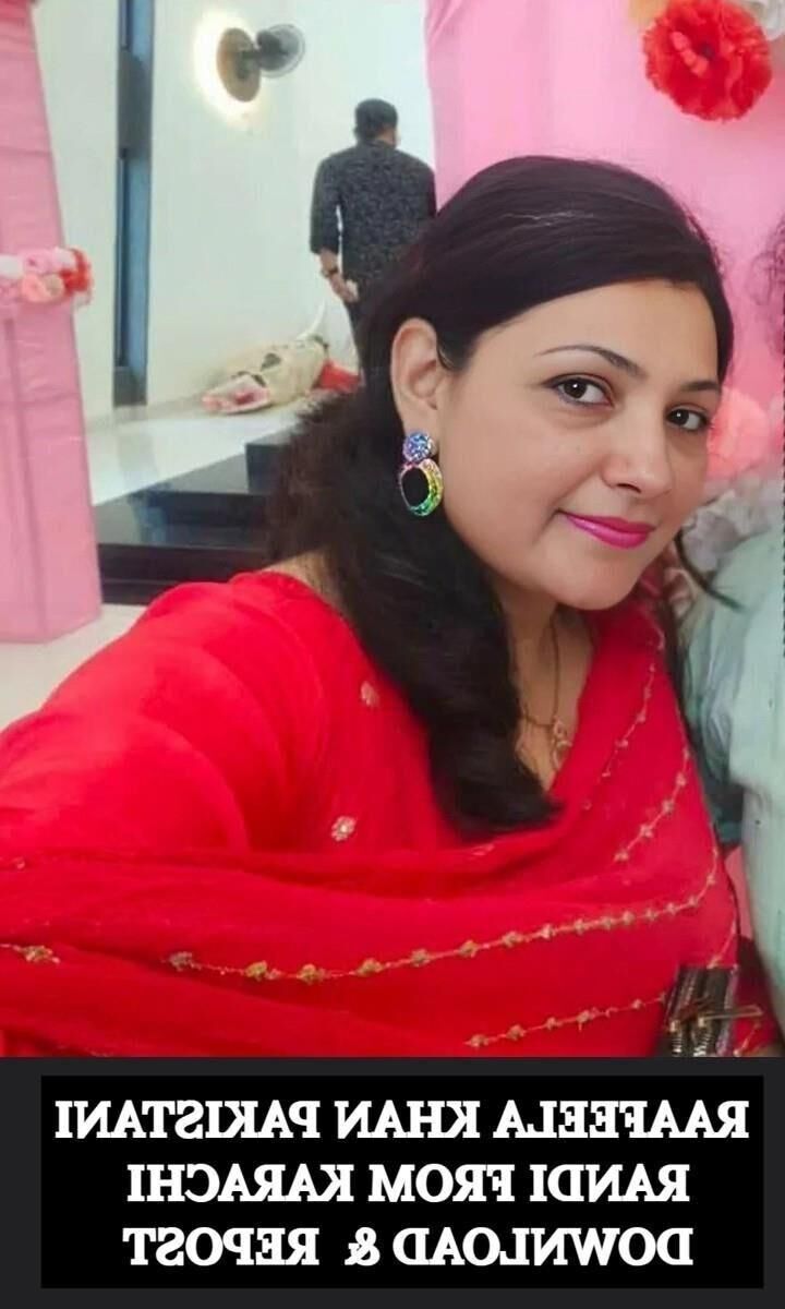 Vollbusige Desi Hottie