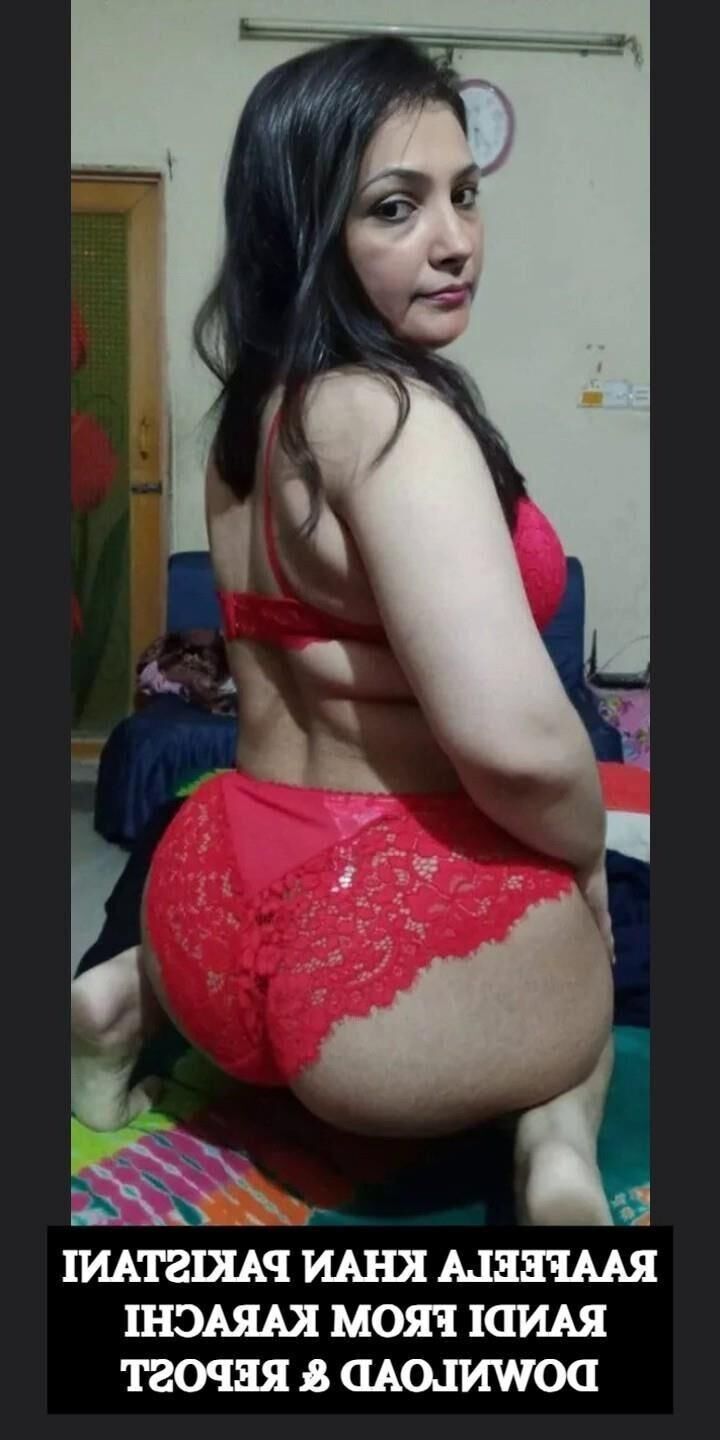 Vollbusige Desi Hottie
