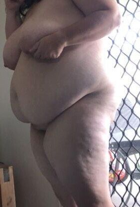 Meine BBW -Frau Marie Titten und Bauch