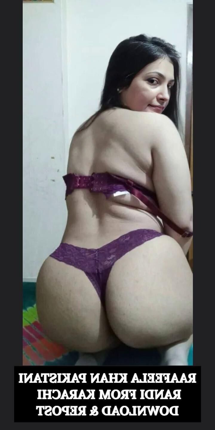 Vollbusige Desi Hottie