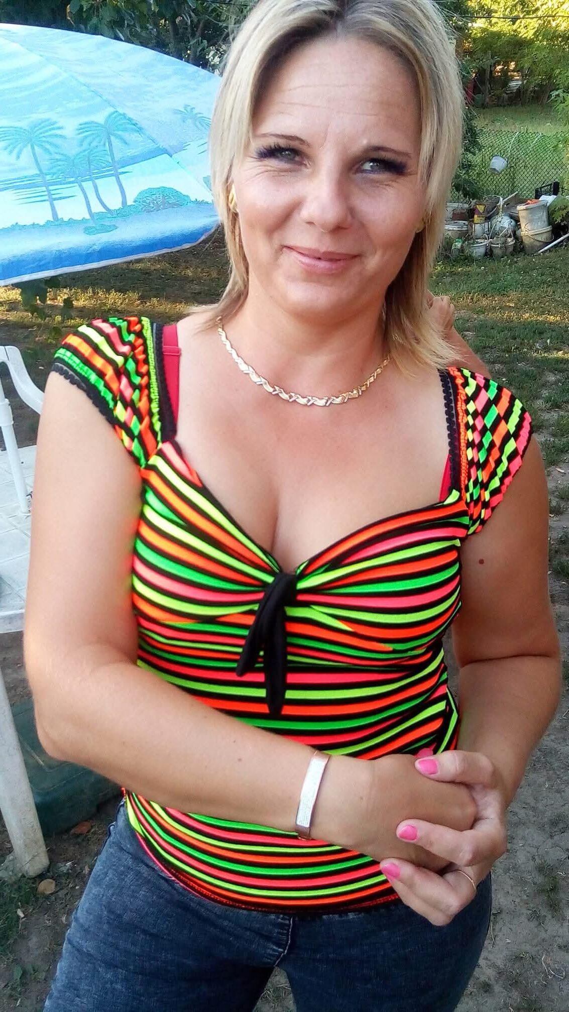 Sexy Hungary lady 