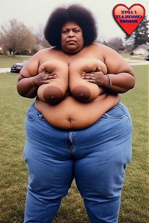Grandes dames avec des seins de chocolat