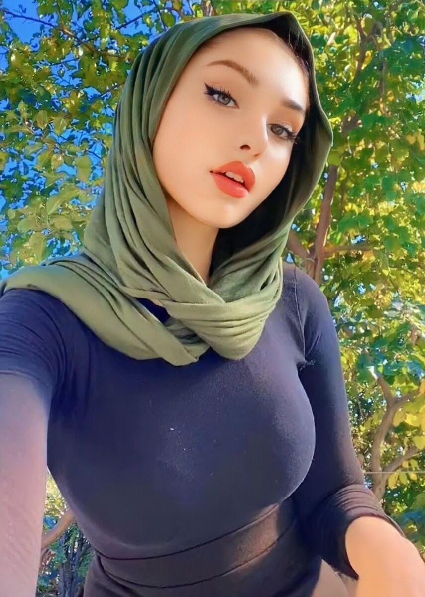 Hijabi Bimbos