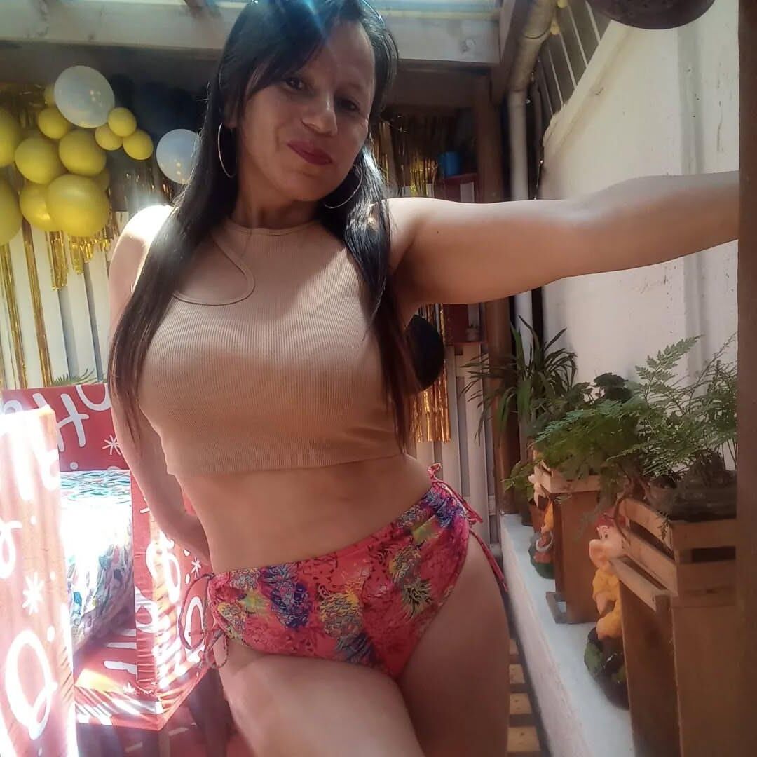 Spectacular Mature Voluptuous Very Hot