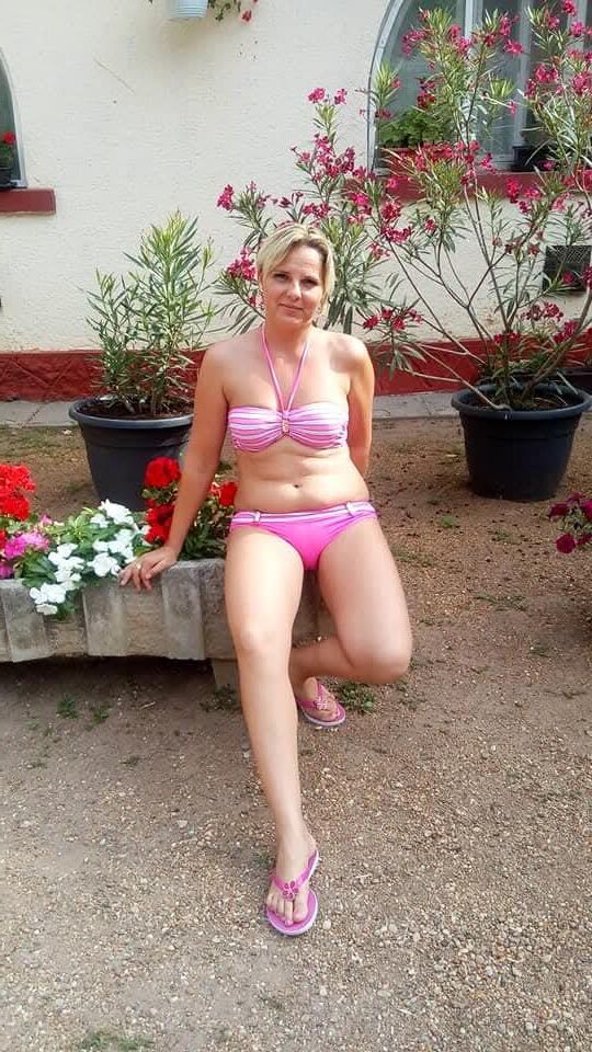 Sexy Hungary lady 