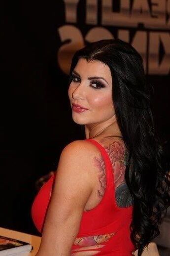 Romi Rain Random Pics pt