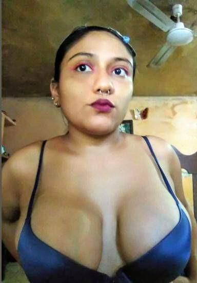 me encanta compartunir mis tetas