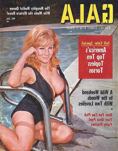 Bosomy Goddesses bare in mags 