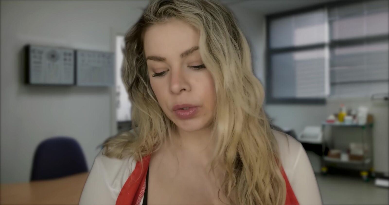 Murmuros escoceses ASMR Enfermeira Full Medical Exame