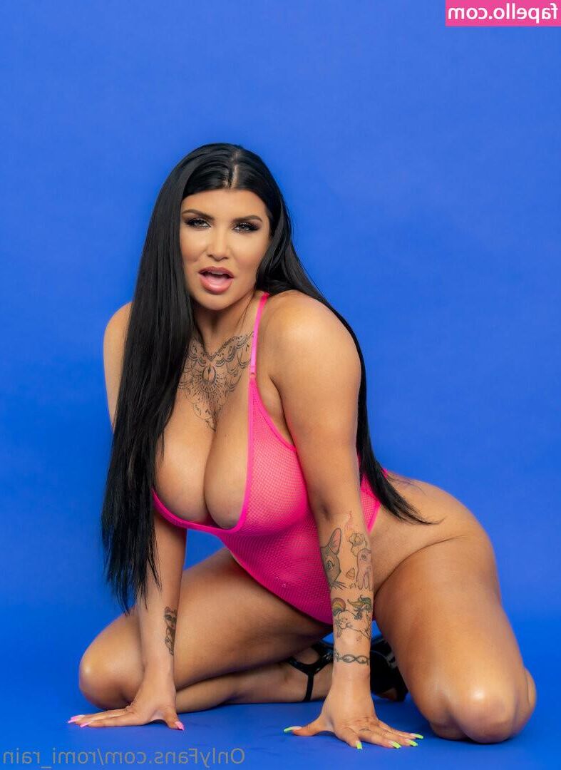 Romi Rain Random Pics Pt