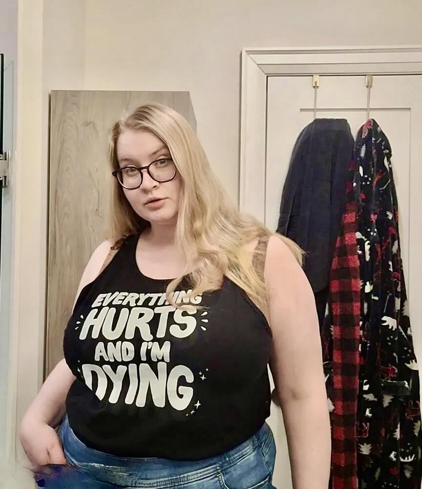 Core Big Ass Huge Boobs Blonde BBW Girl Mixed Hot Photos