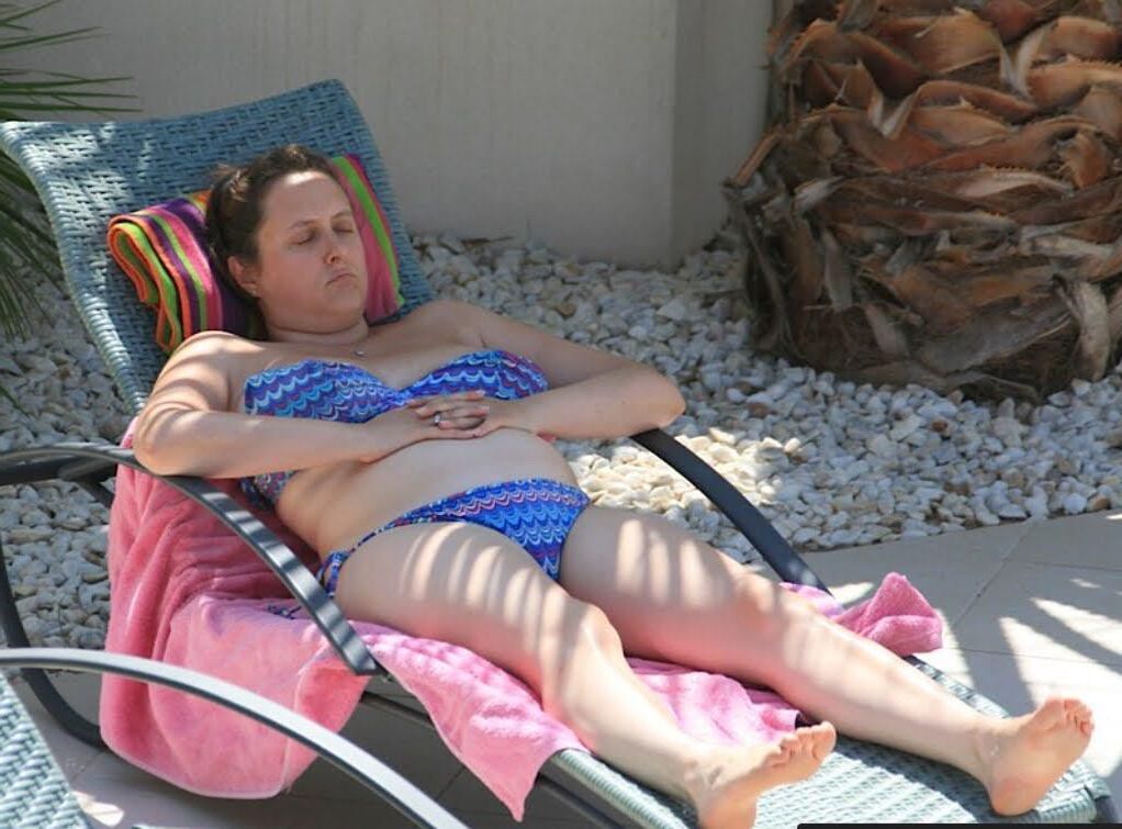 Rachel British unaware wife