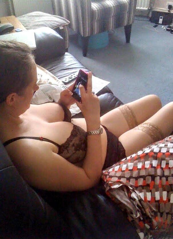 Rachel British unaware wife