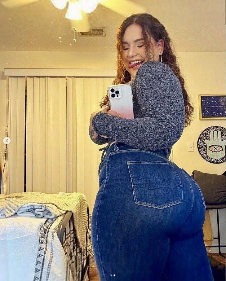Myra Big Ass Big Tits BBW Sexy Brunette Girl Mixed Hot Photos
