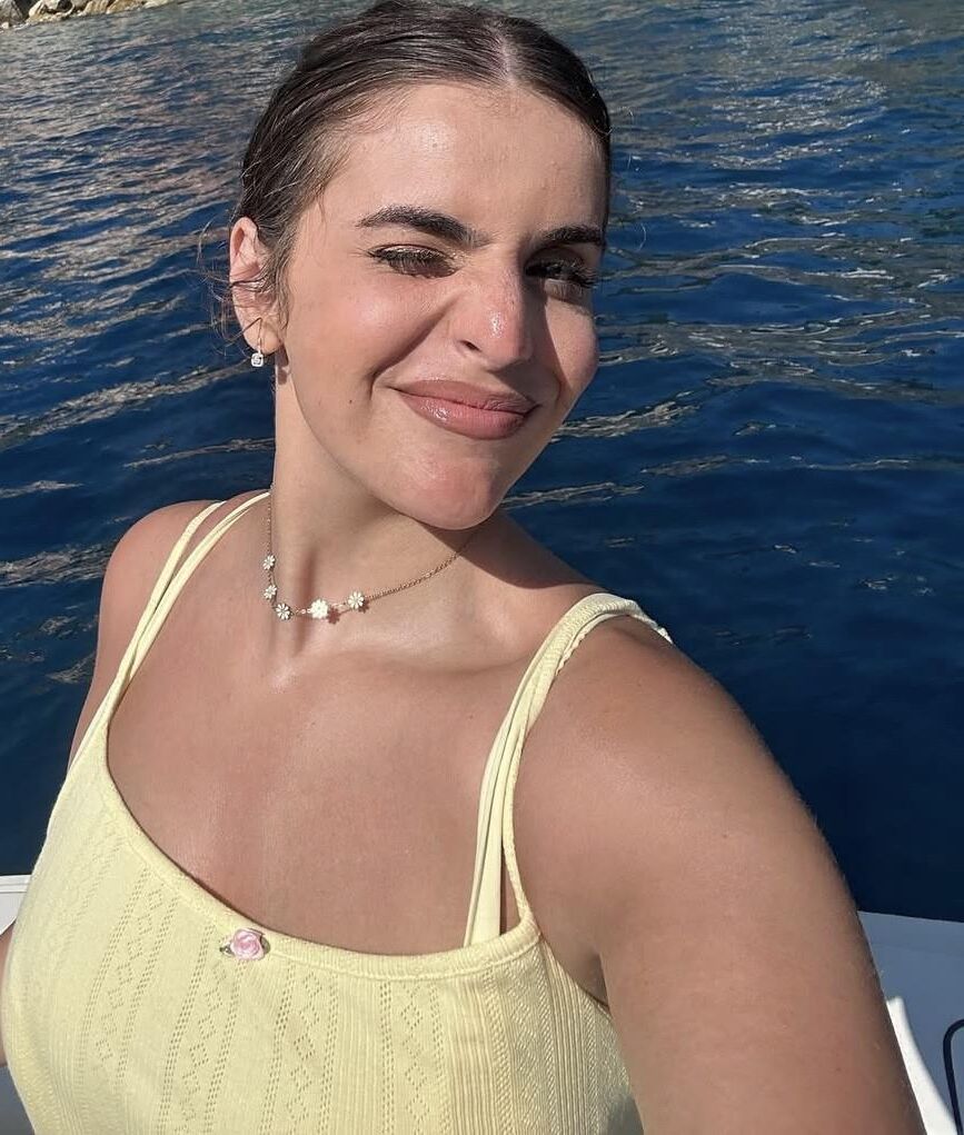 Luscious Ava M