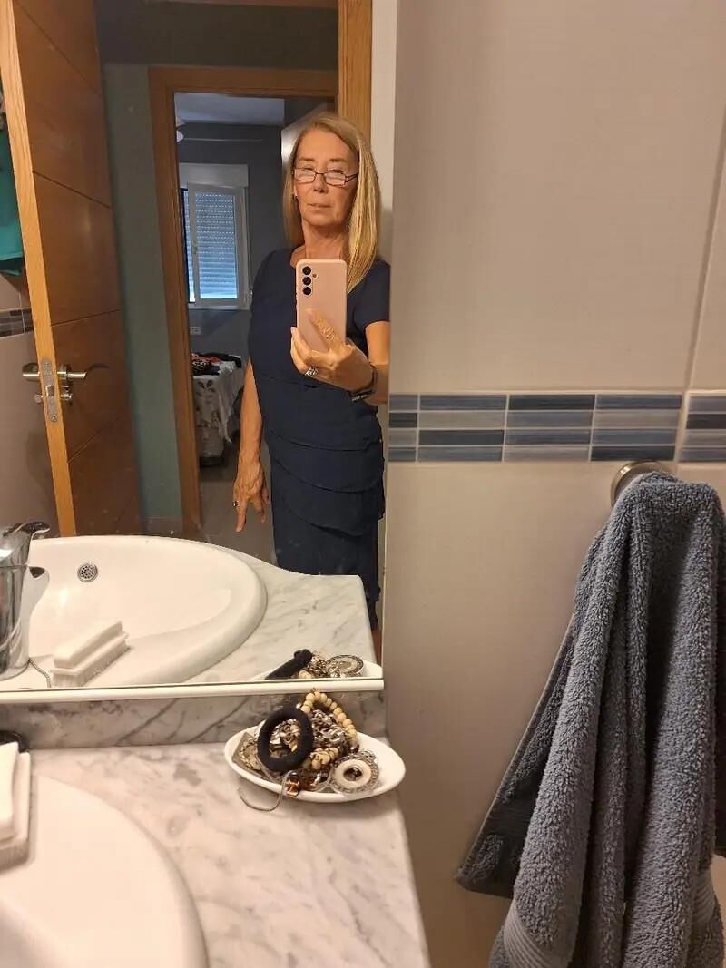 sexy mature gilf slut 