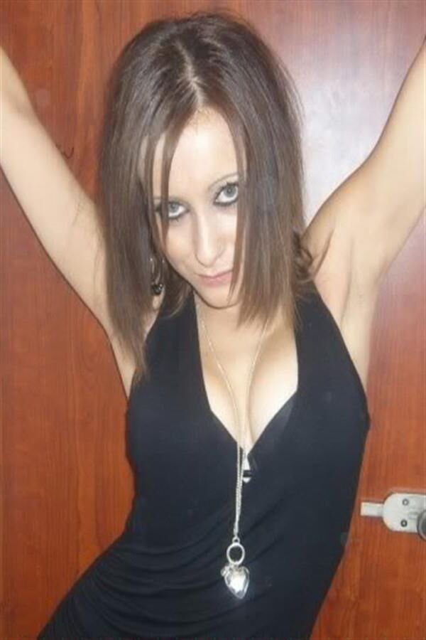 Online Beauty Nicole