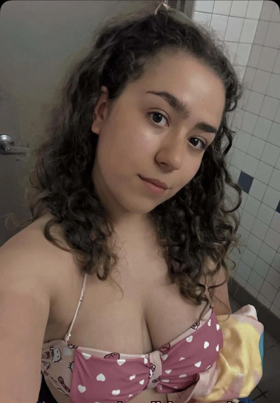  yo american Slut Haley would love to ride/fuck men and horses