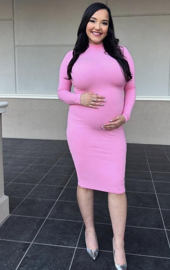 巨大なおっぱいテレビラティーナは今、巨大なメロンで！