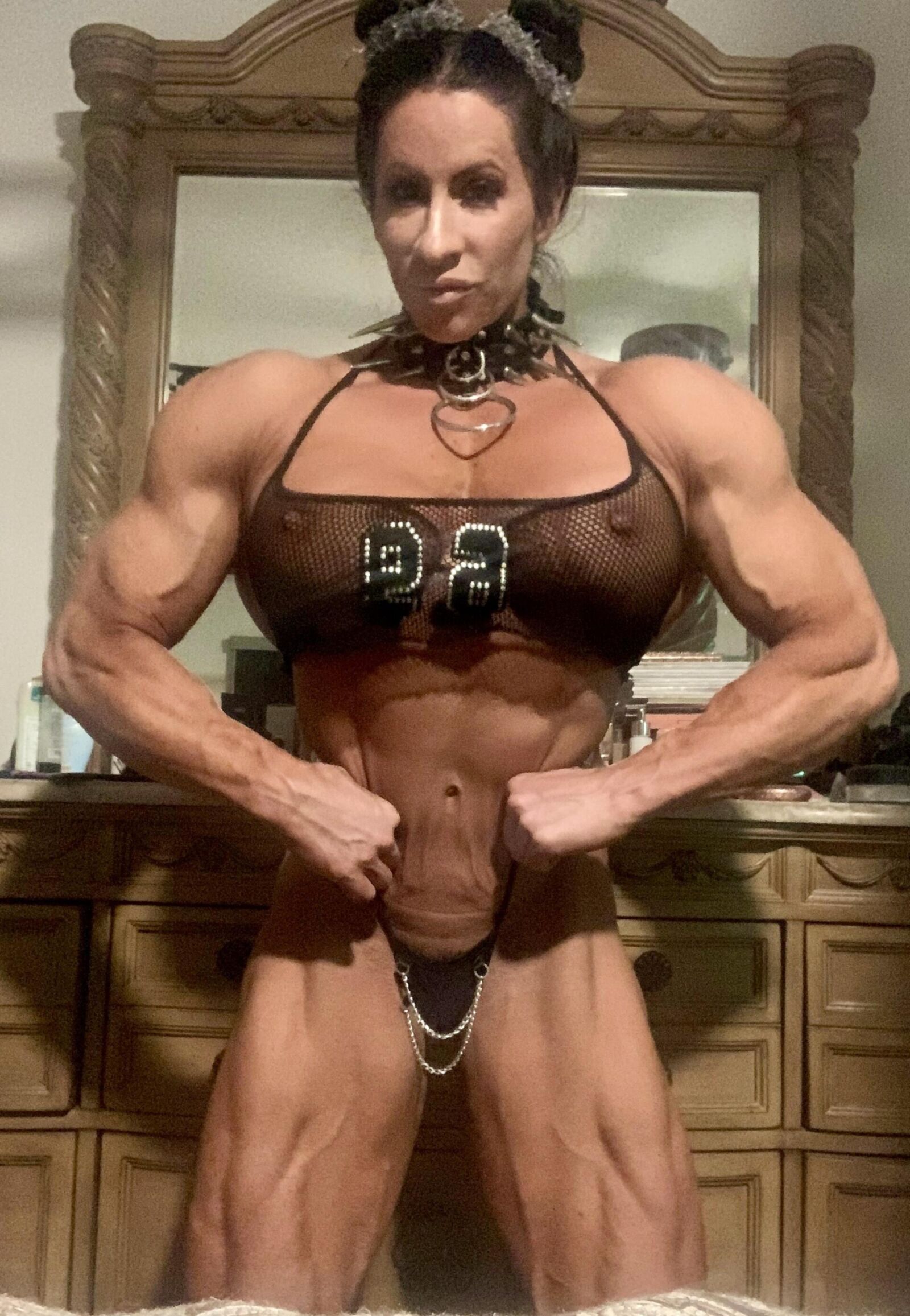 巨大なFBB MILF