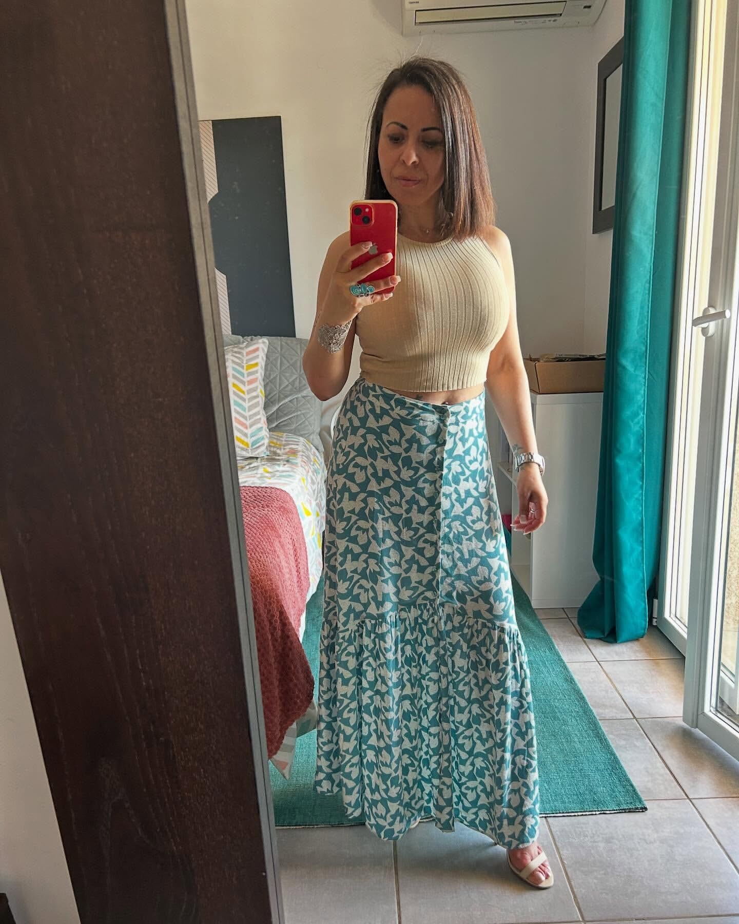 Sofia French Milf riesige Titten Nibards de Folie