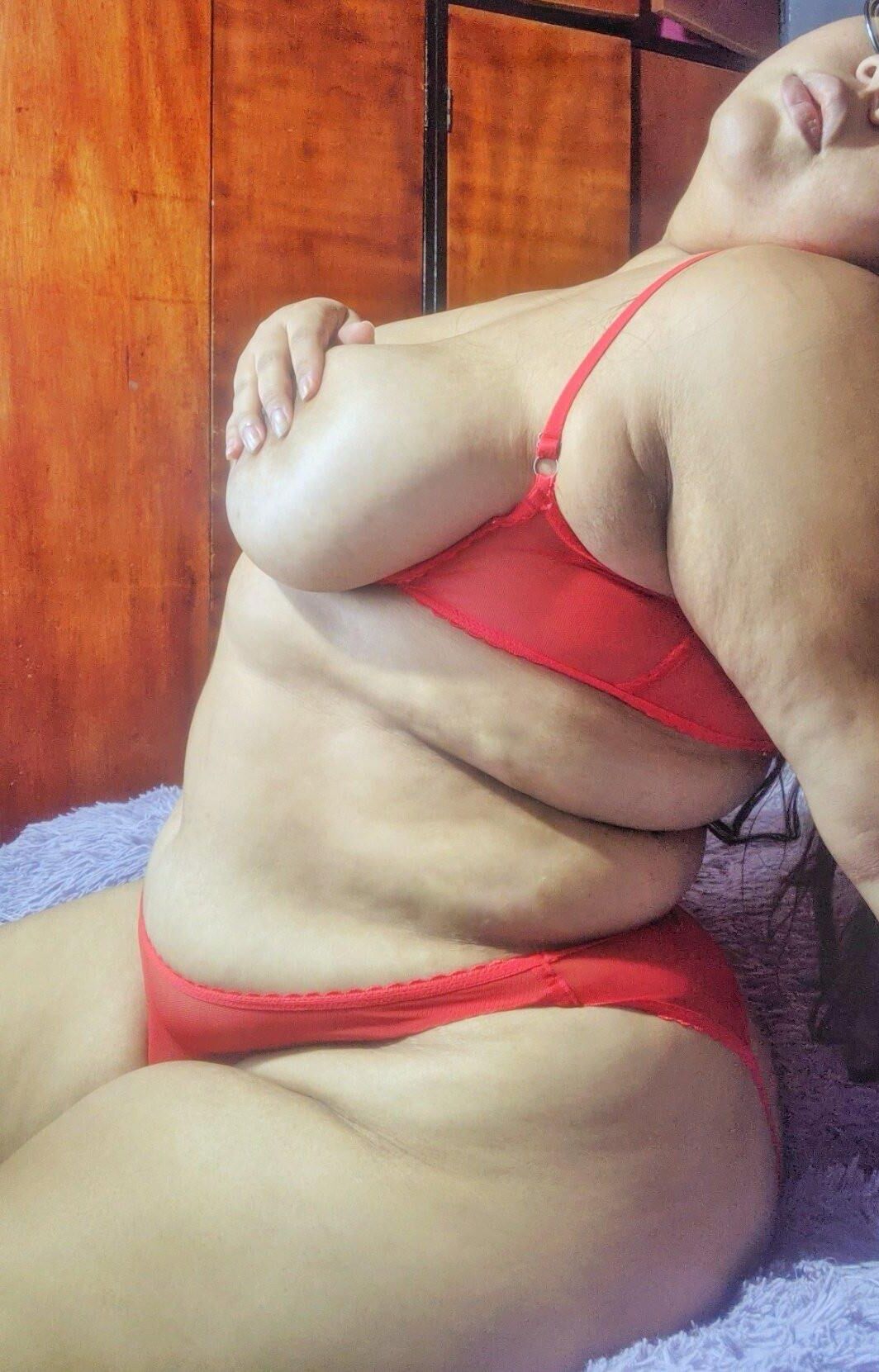 BBW Selena DaRoma Latina Huge Areola 