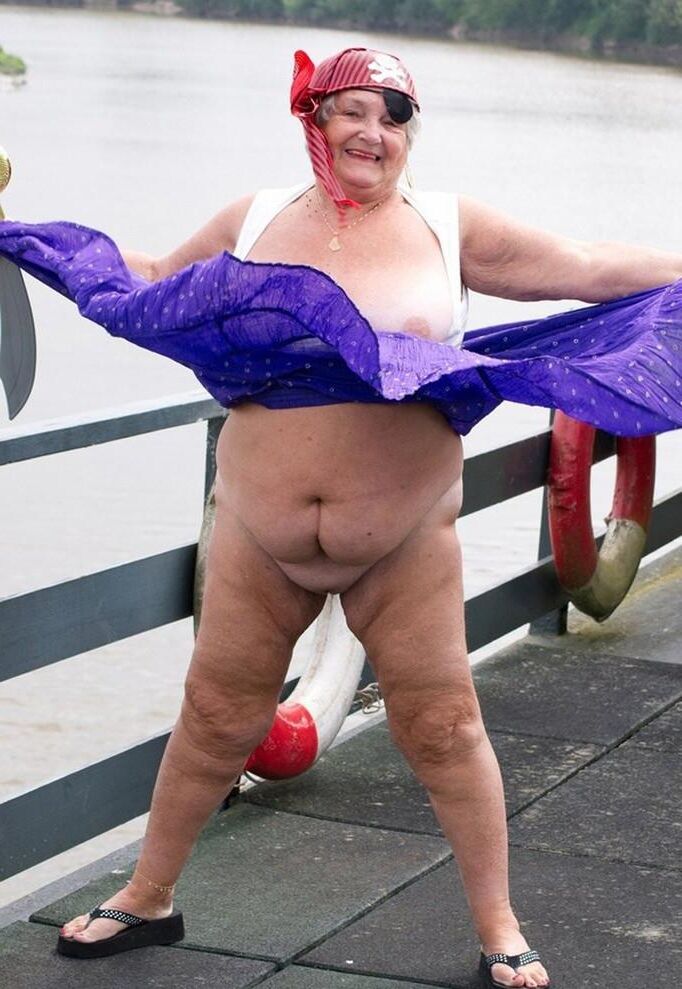 Mamie Grosse Truie Adore le Carnaval