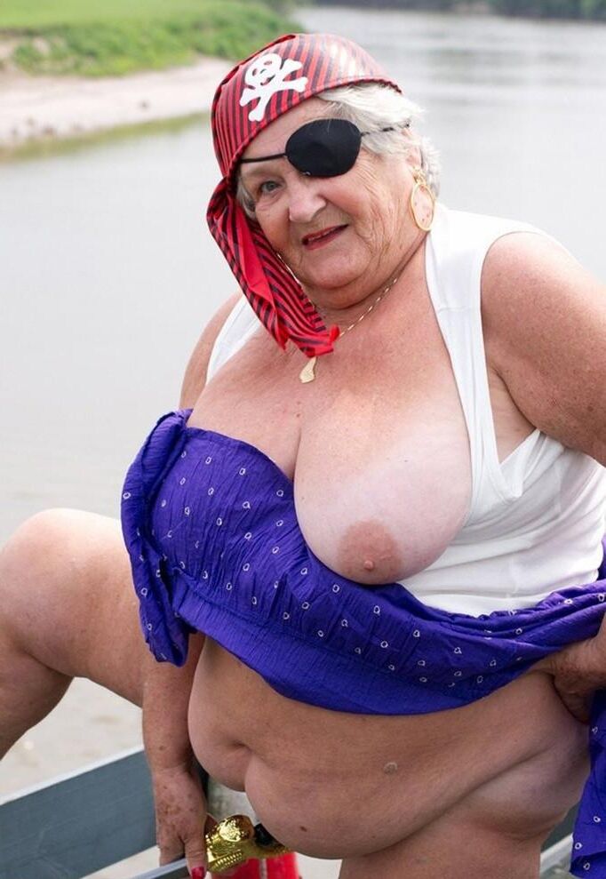 Mamie Grosse Truie Adore le Carnaval
