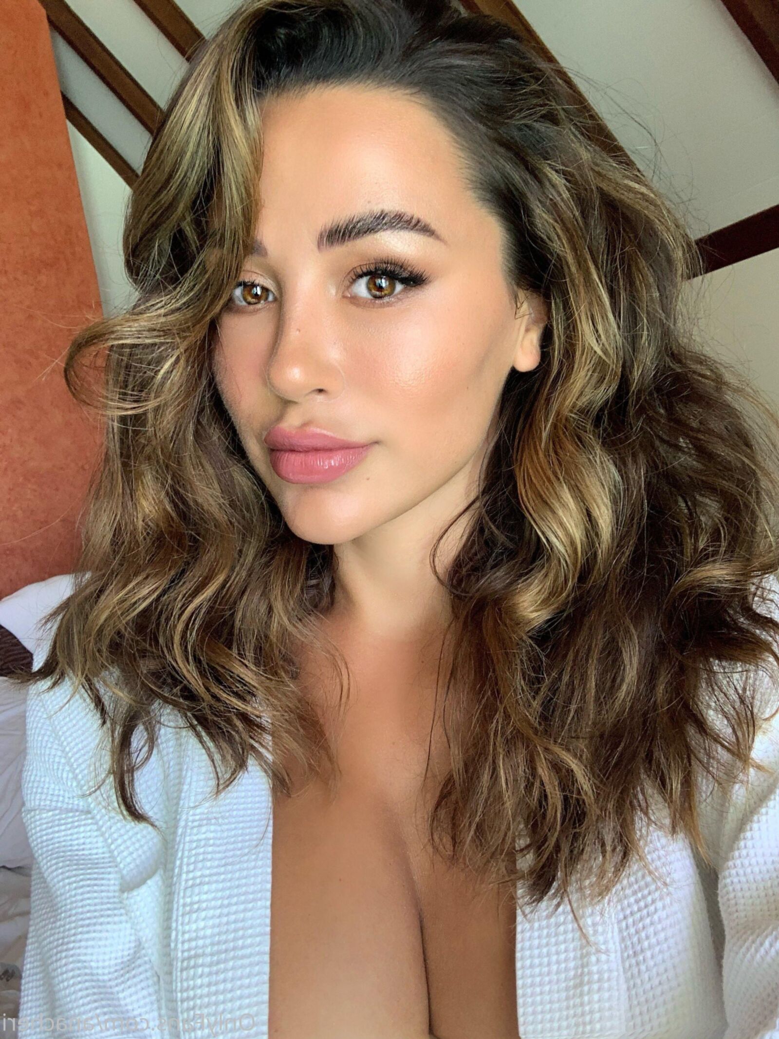 Ana Cheri