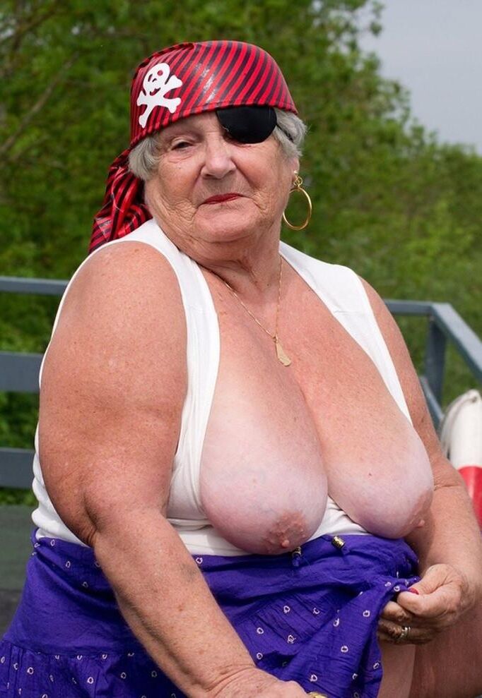 Mamie Grosse Truie Adore le Carnaval