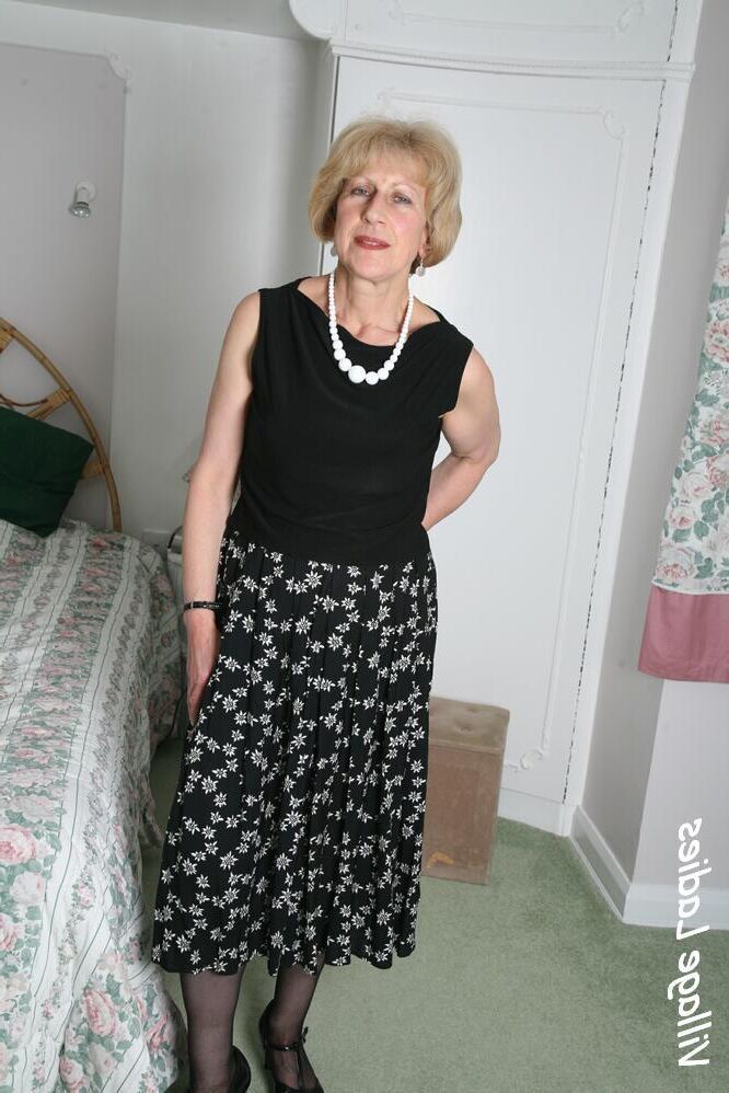 . Moira Looks like she fancies an afternoon delight sesh!