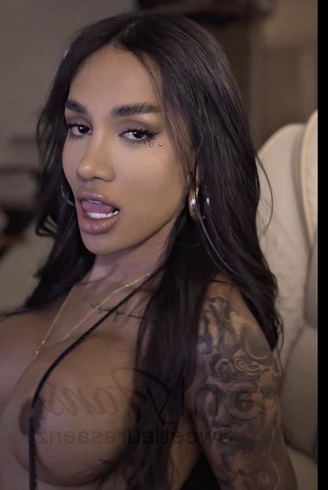 Sweet Laura Saenz août