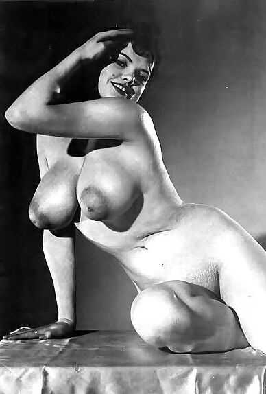 VINTAGE BOOBS