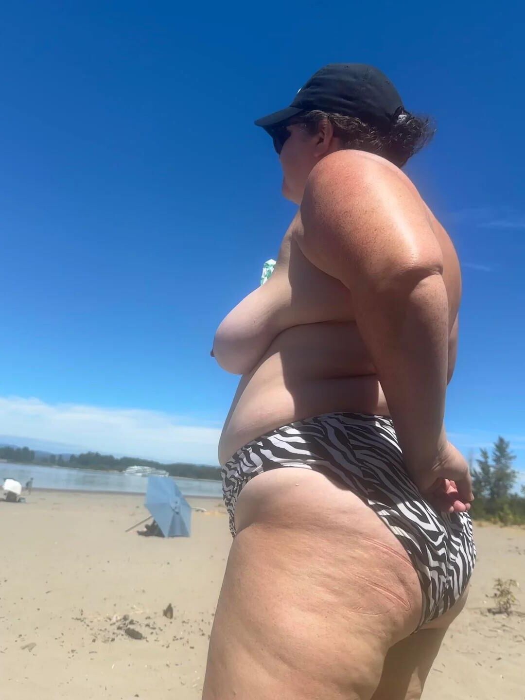 fat wife exposed