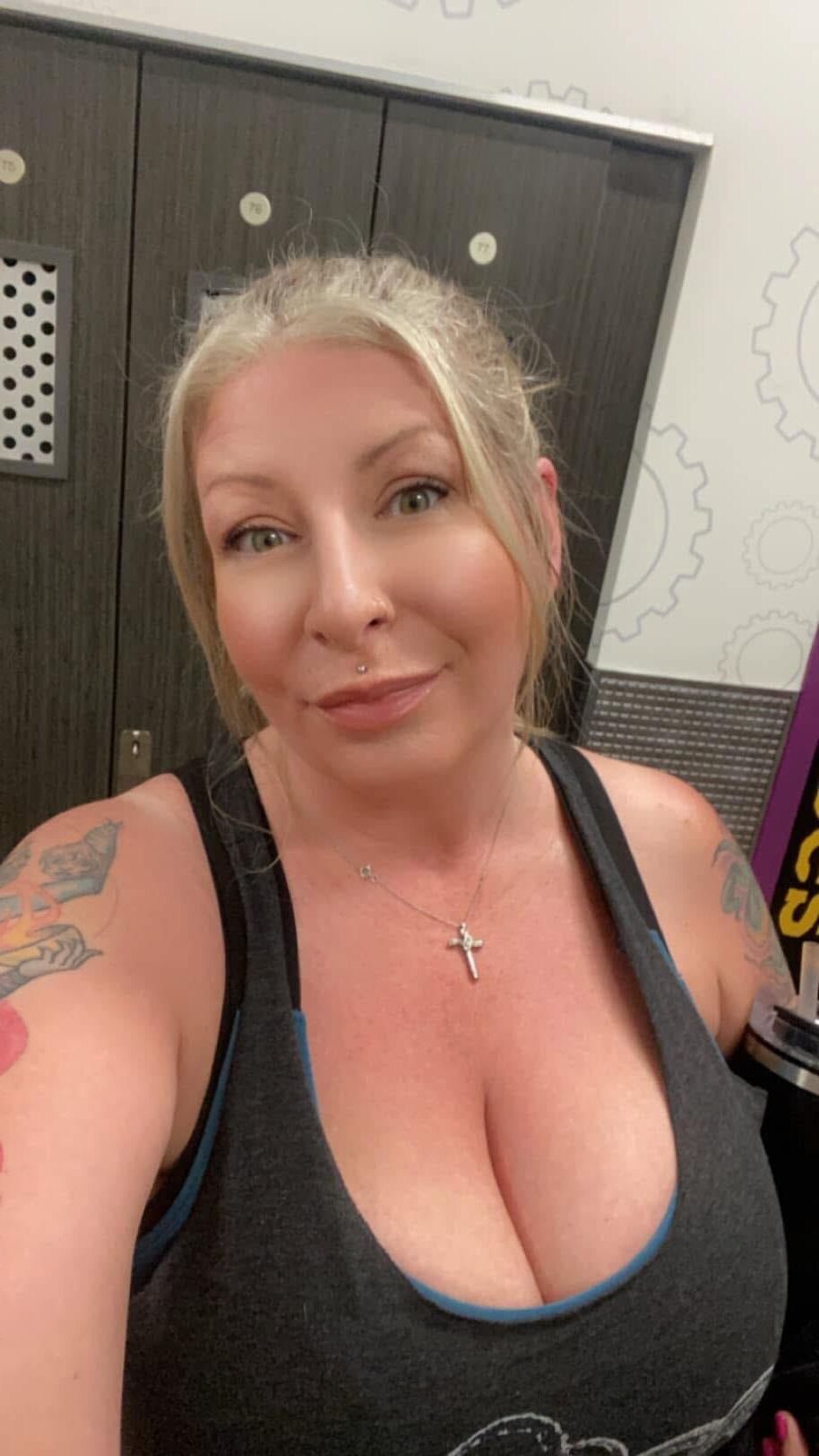 Bairro MILF Big Seitos