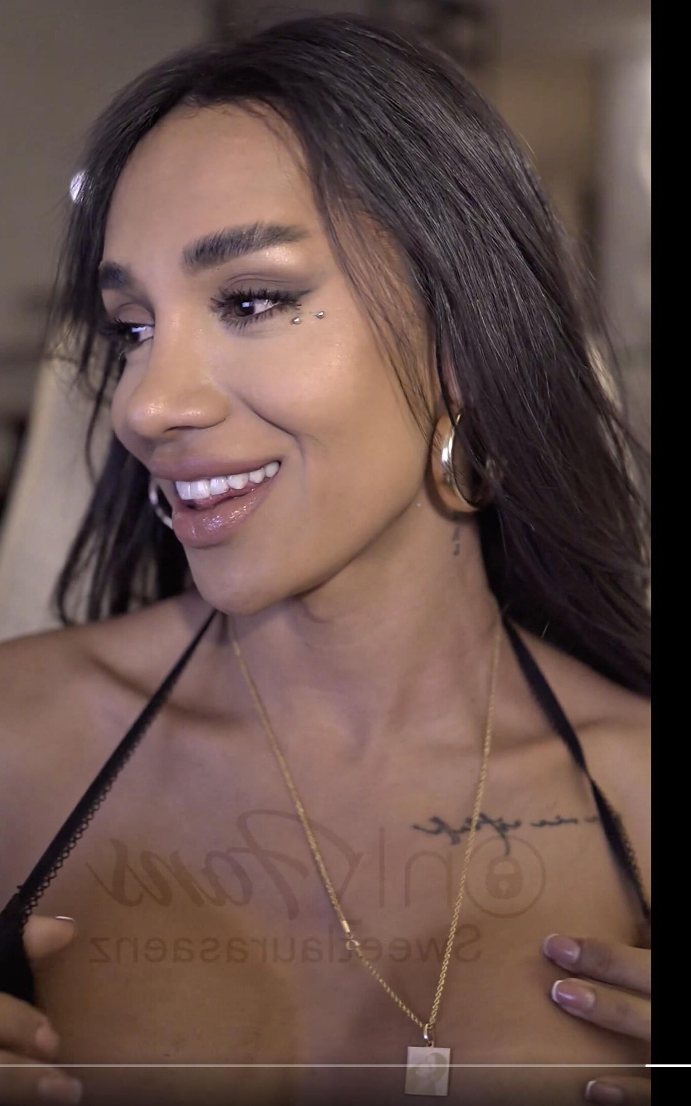Sweet Laura Saenz août