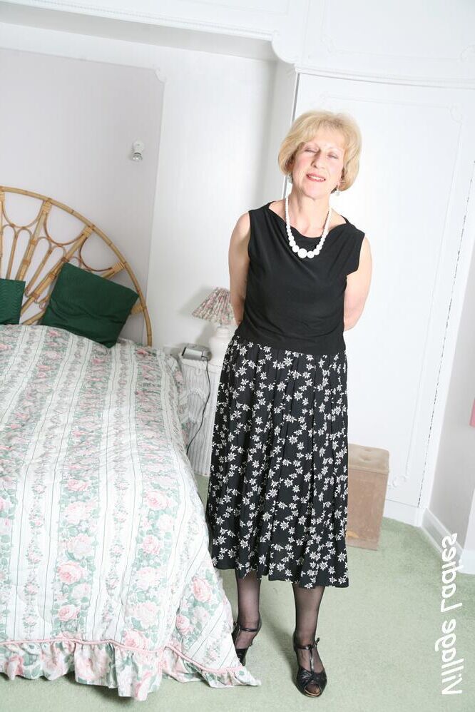 . Moira Looks like she fancies an afternoon delight sesh!