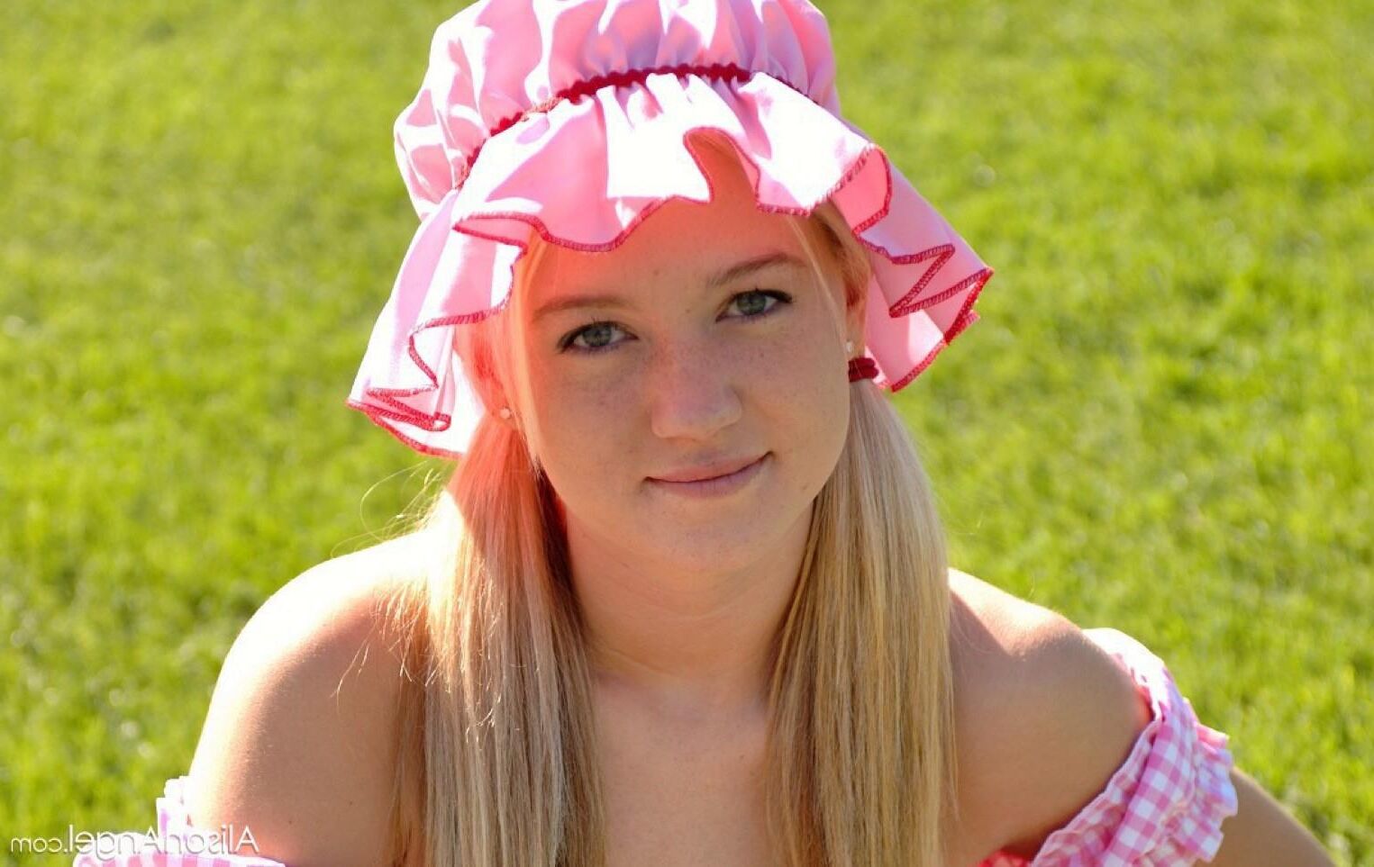 AlisonAngel ALISON Strawberry shortcake