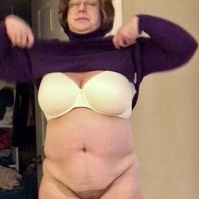 my curvy mature wife exposed